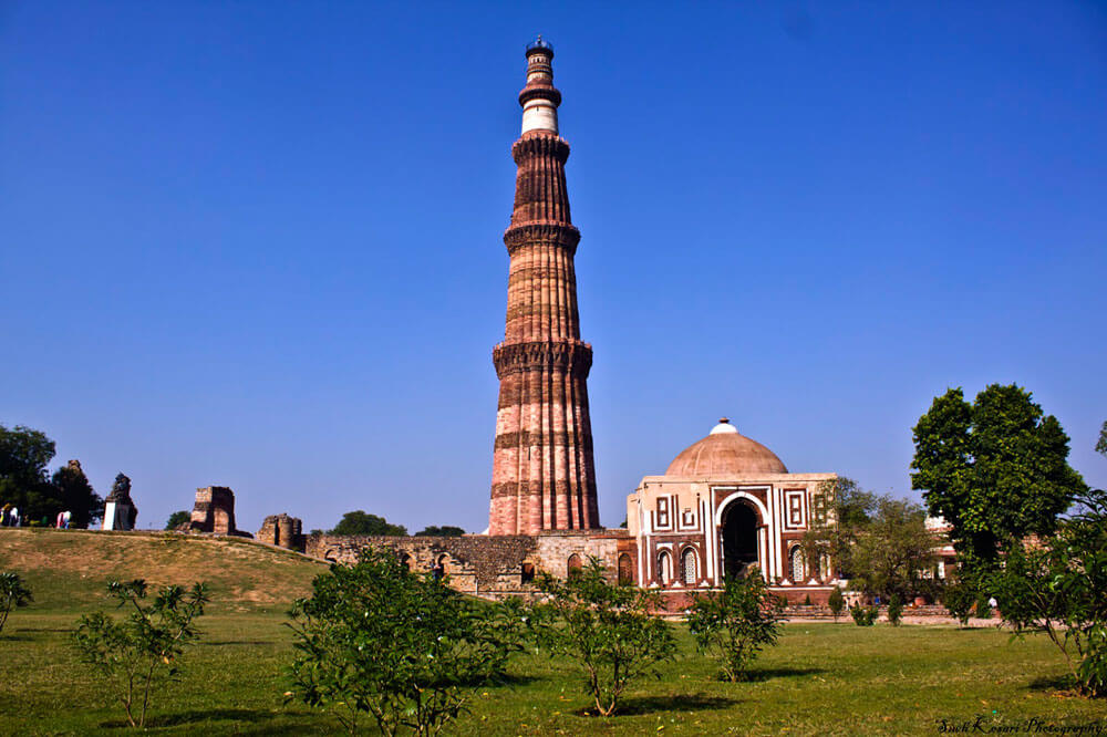 8 Famous Places Of Delhi To Visit Visiting Hours And Entry Fees List